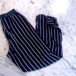 Brandy Melville navy striped pant